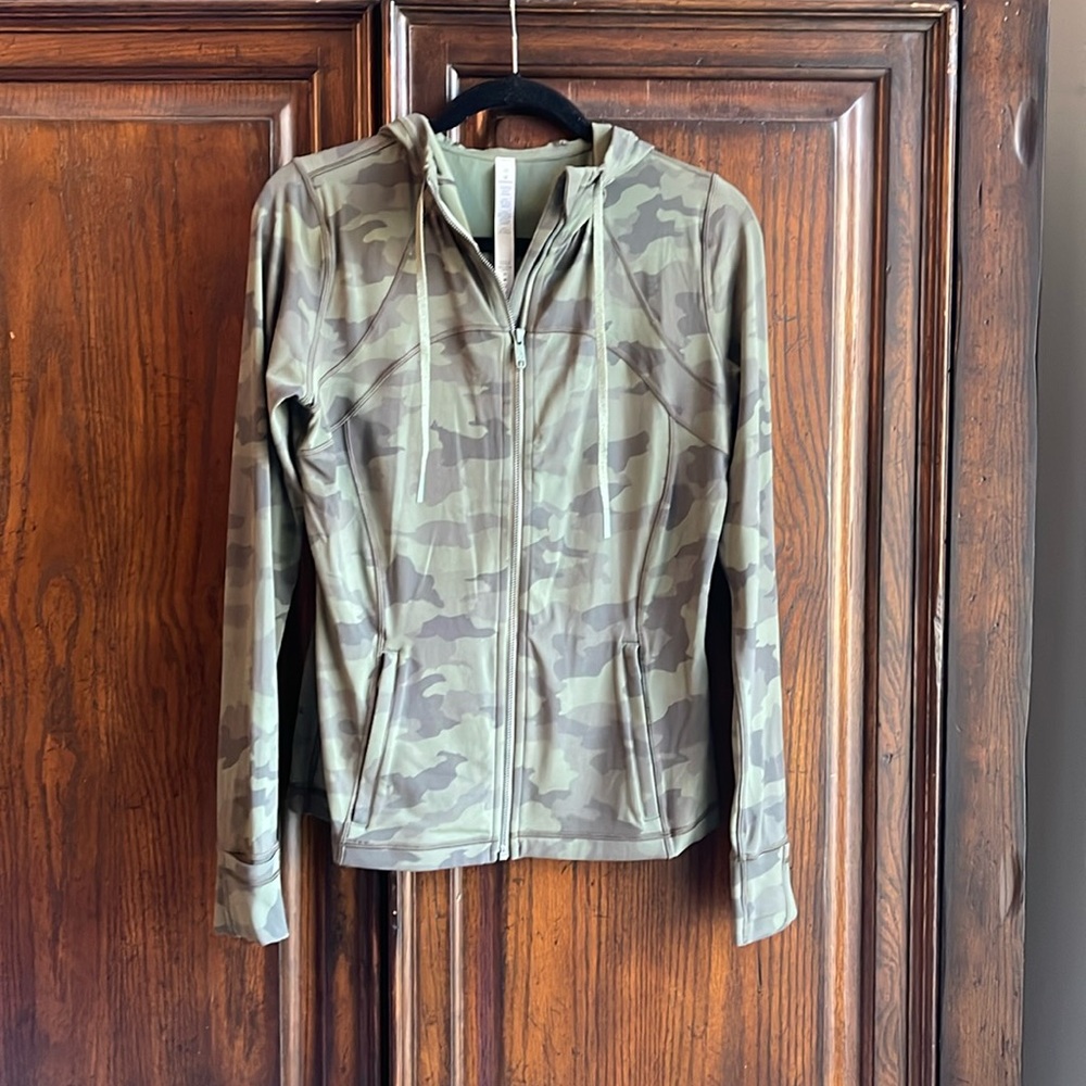 Lululemon Hooded Define Jacket